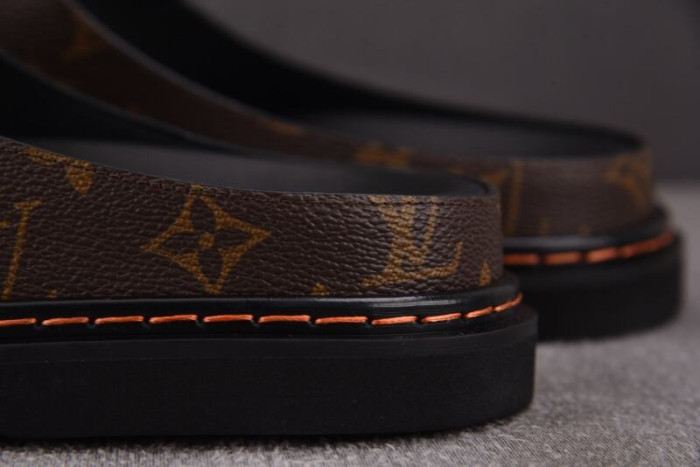 L&V sandal140