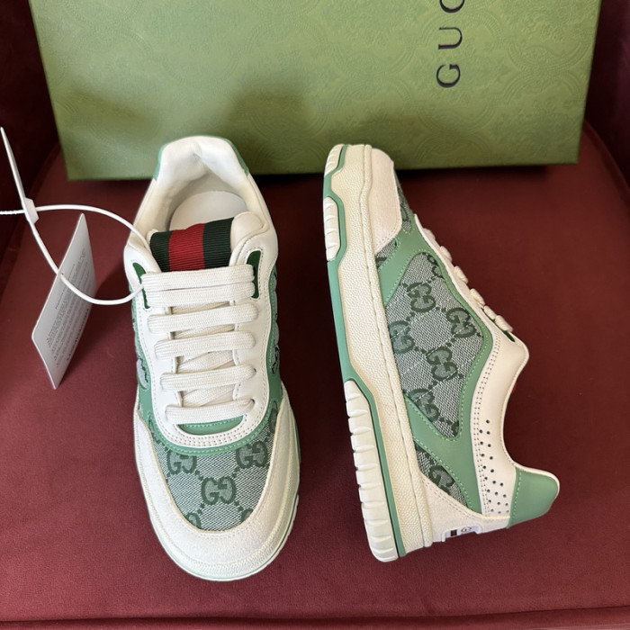 G*u*i* trainer sneaker107